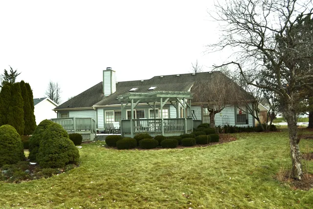 $559,900 | 8530 Woodfield Court, Franklin, WI 53132