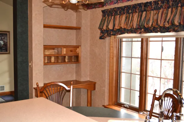 $559,900 | 8530 Woodfield Court, Franklin, WI 53132