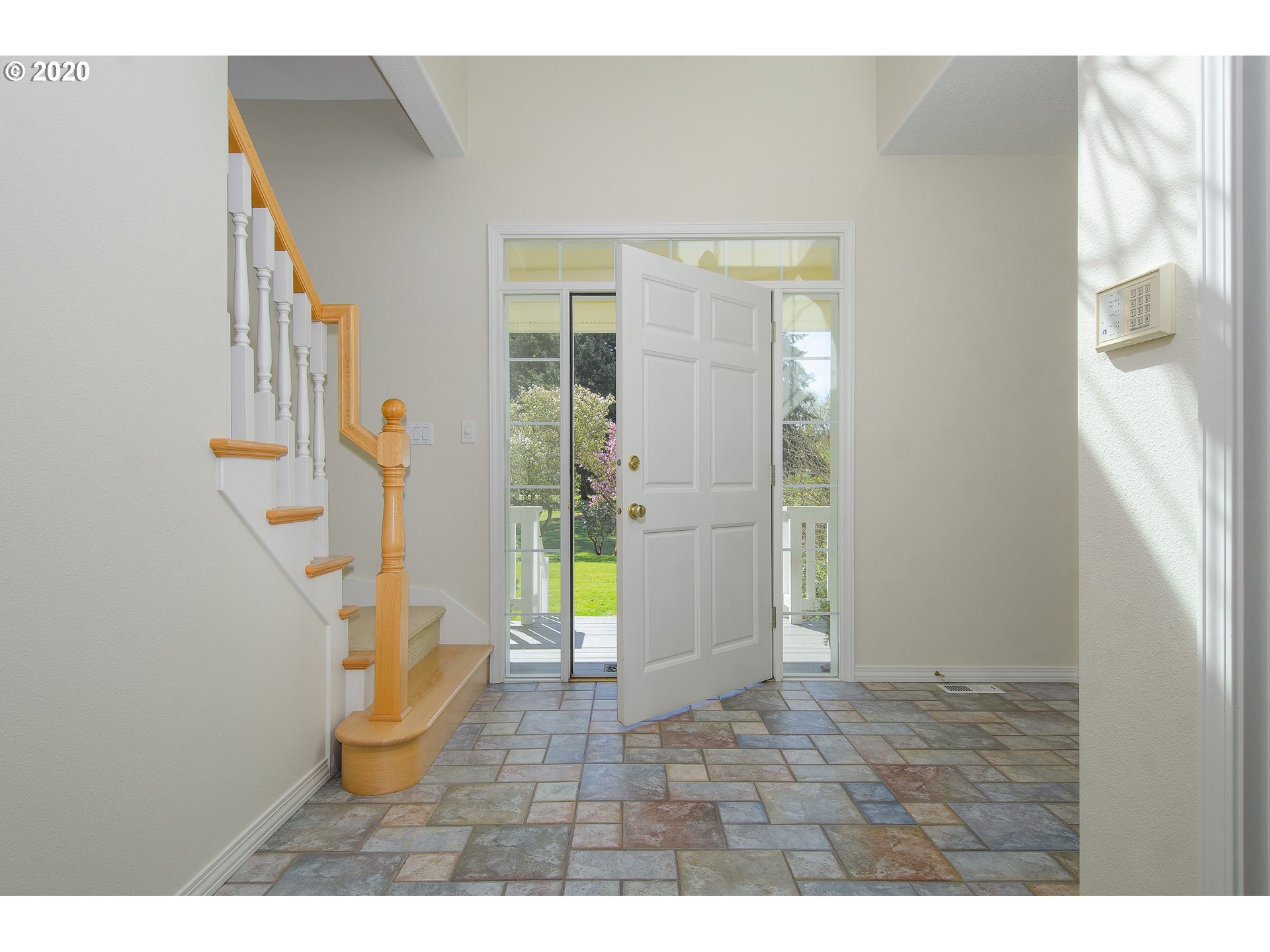 19303 Southeast Semple Road Damascus, OR 97089 - Photo 3 of 32 a view of entryway with wooden floor