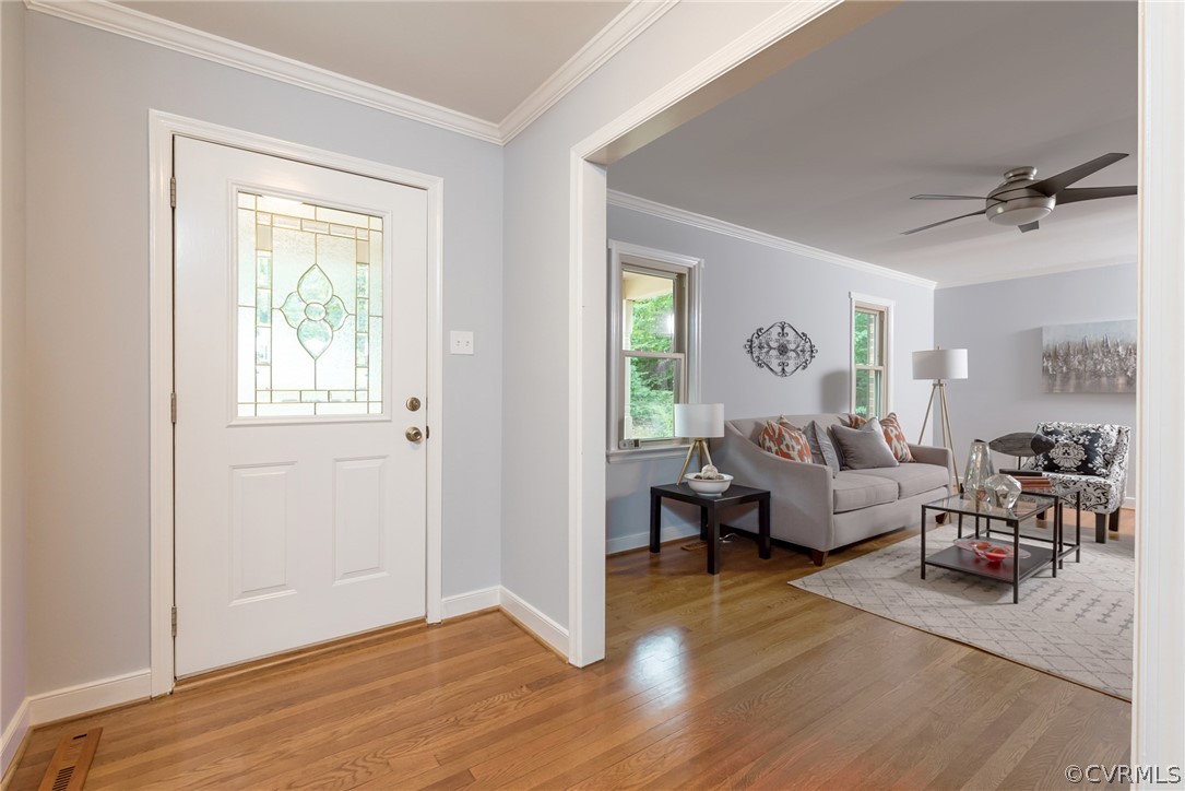 9521 Trails End Road Midlothian, VA 23112 - Photo 2 of 37