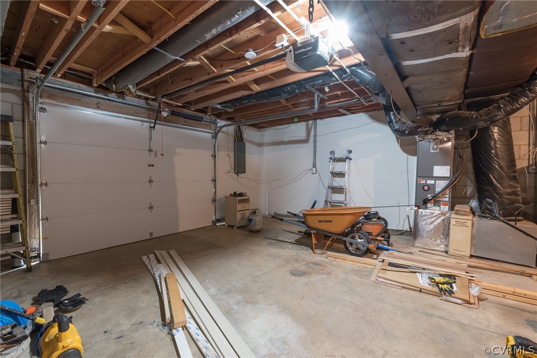 9521 Trails End Road Midlothian, VA 23112 - Photo 28 of 37
