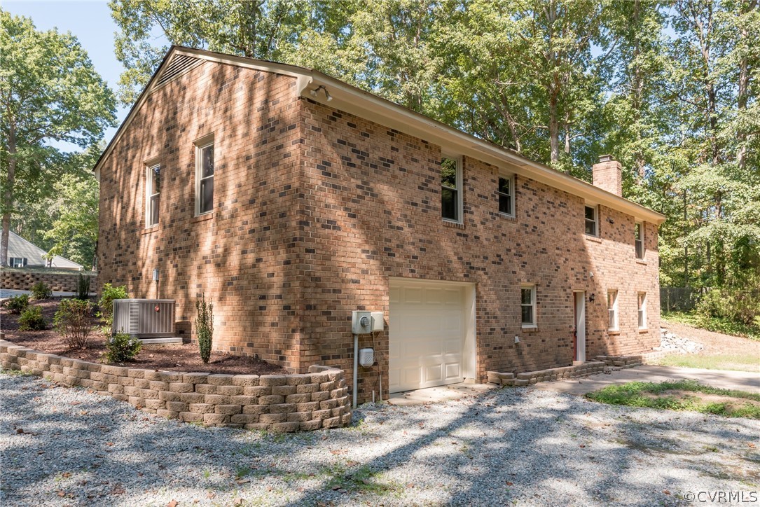 9521 Trails End Road Midlothian, VA 23112 - Photo 30 of 37