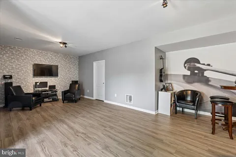 $819,990 | 2715 Pumpkin Street, Clinton, MD 20735