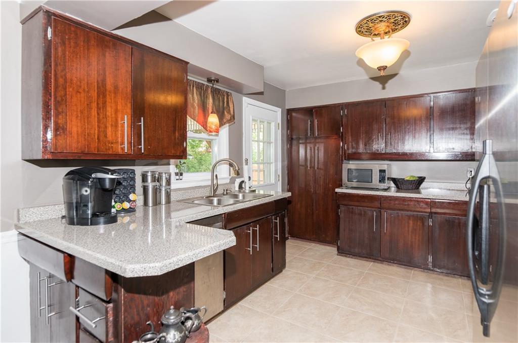 5860 North Rural Street Indianapolis, IN 46220 - Photo 7 of 24 Gallery Image 7