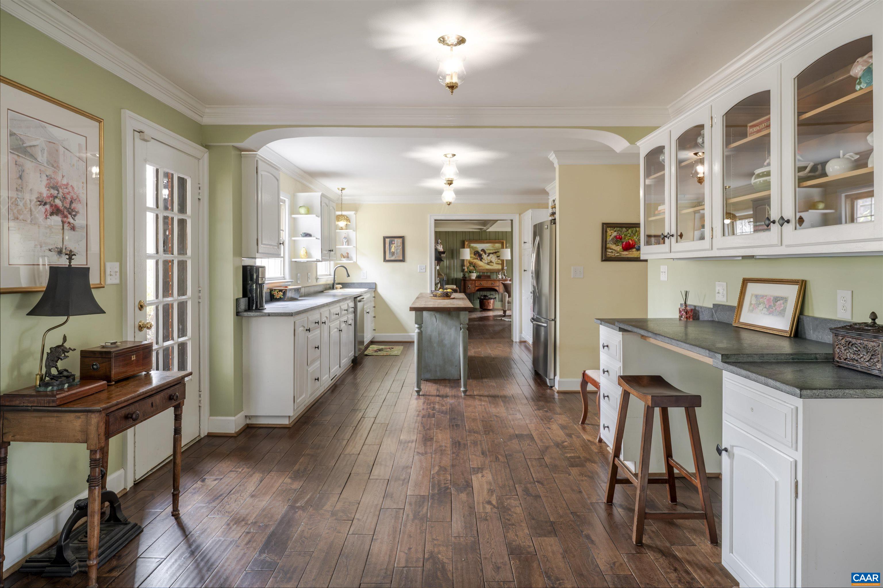 21 Deer Path Charlottesville, VA 22903 - Photo 12 of 40