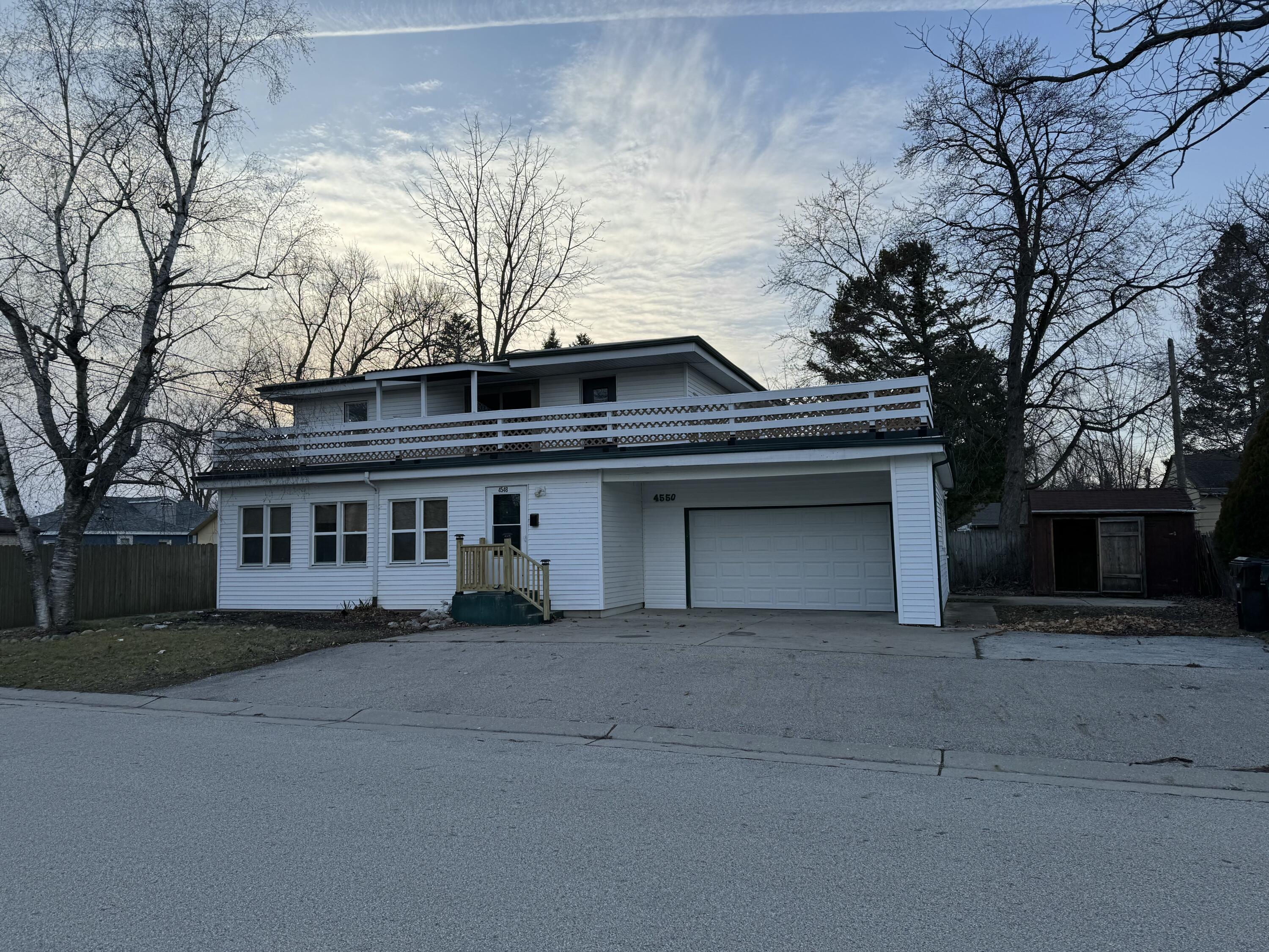 Garage 2