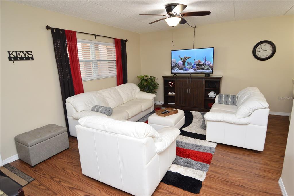 12760 Indian Rocks Road, Unit 1030 (FURNISHED) Largo, FL 33774 - Photo 15 of 83