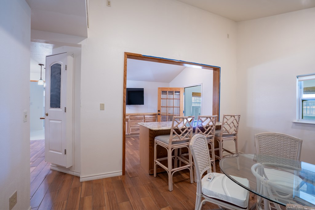 305 Teague Road Kerrville, TX 78028 - Photo 23 of 46