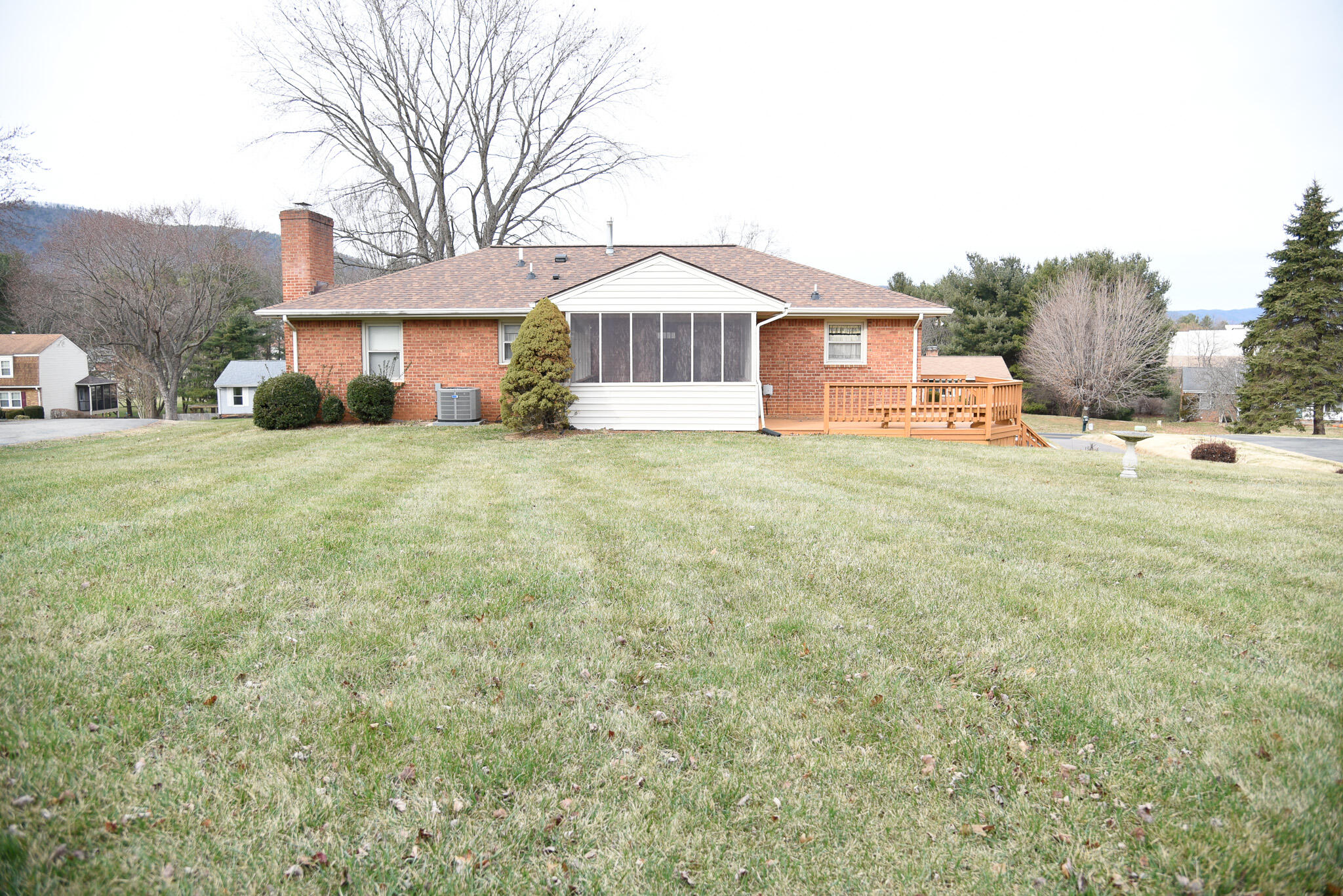 4730 Huntridge Road Roanoke, VA 24012 - Photo 24 of 26 Backyard
