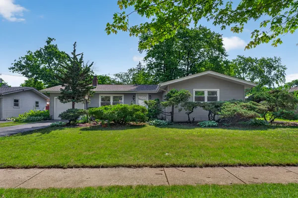 $365,000 | 262 South 19th Street, St. Charles, IL 60174