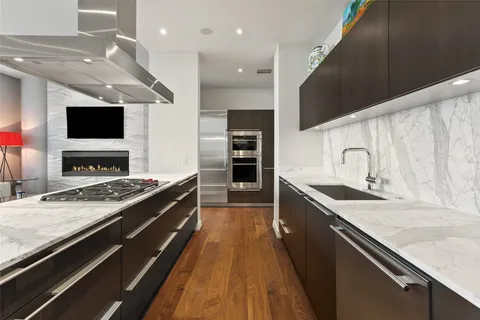 $2,995,000 | 210 Lavaca Street, Unit 2505, Austin, TX 78701