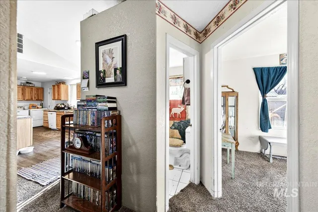 $425,000 | 103 West Oak Street, Caldwell, ID 83605