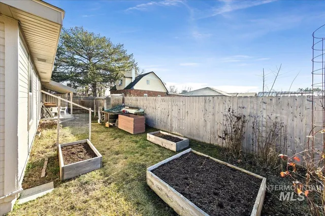 $425,000 | 103 West Oak Street, Caldwell, ID 83605