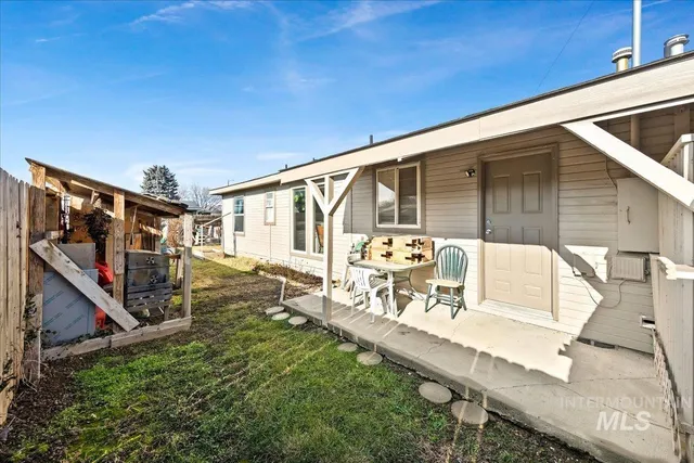 $425,000 | 103 West Oak Street, Caldwell, ID 83605