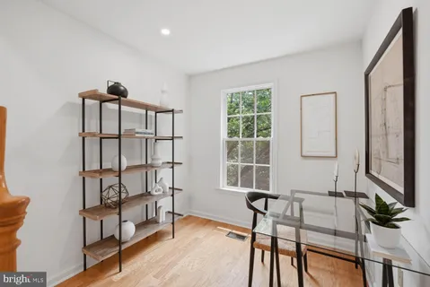 $1,174,900 | 1935 Belmont Road Northwest, Unit 1122, Washington, DC 20009
