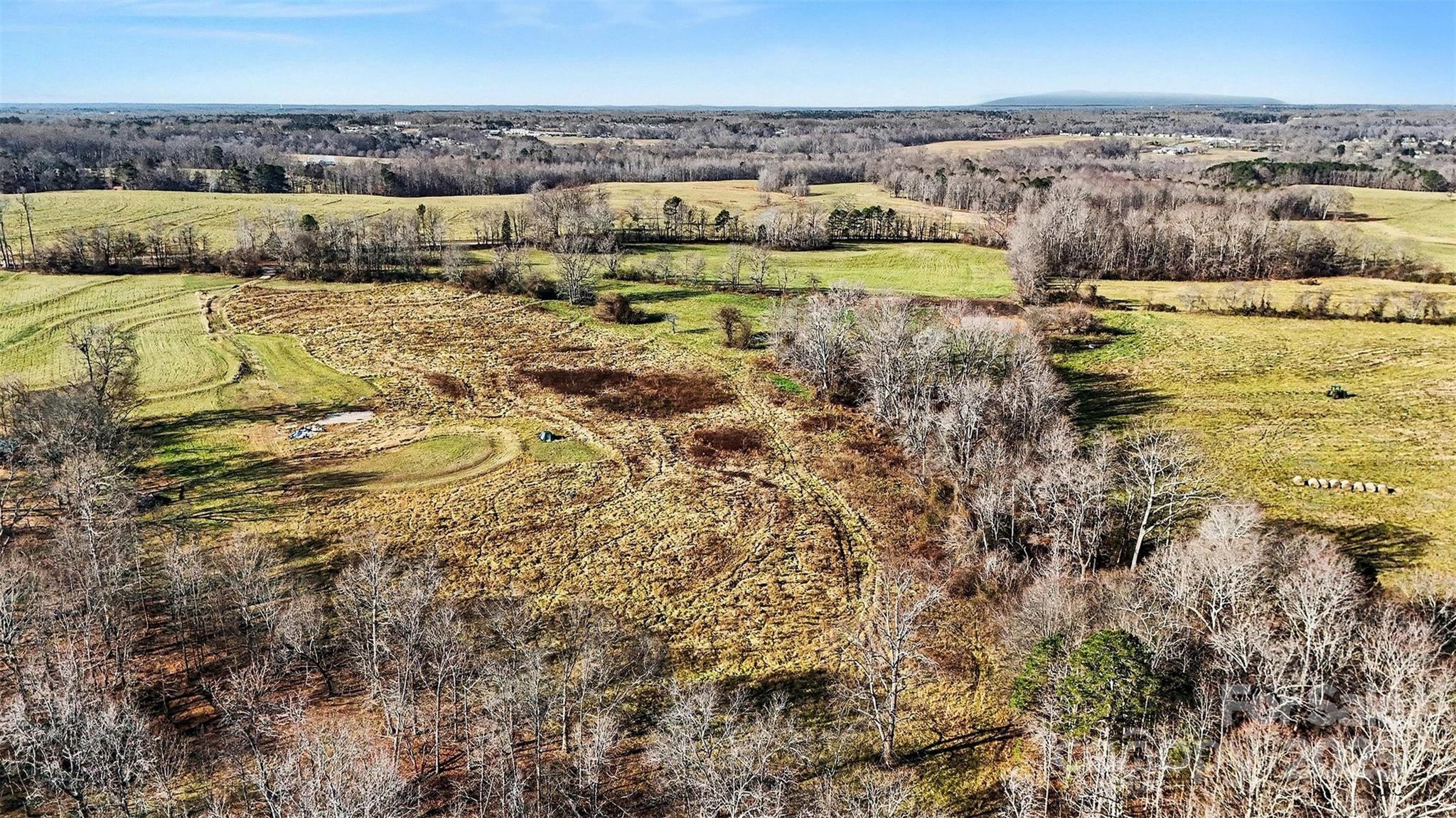 498 Carolina Ridge Road Gaffney, SC 29341 - Photo 5 of 17