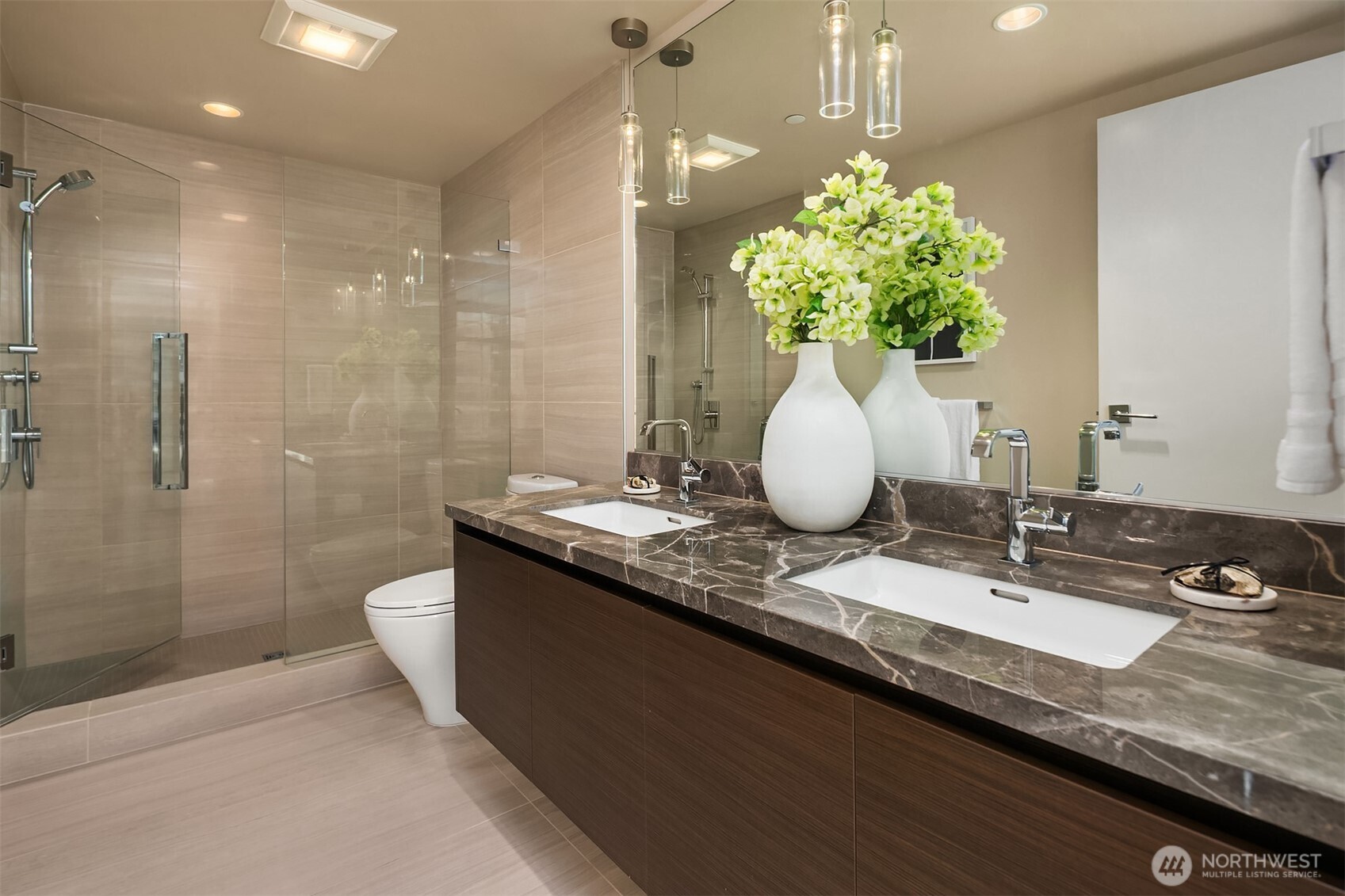 583 Battery Street, Unit 3002N Seattle, WA 98121 - Photo 13 of 39