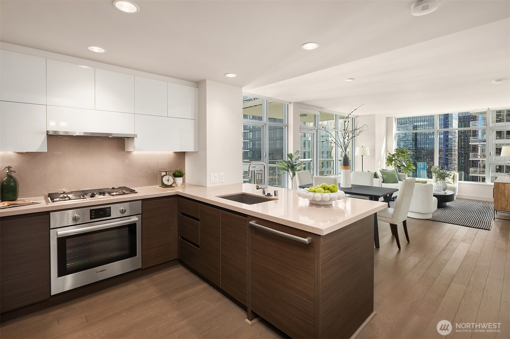 583 Battery Street, Unit 3002N Seattle, WA 98121 - Photo 3 of 39