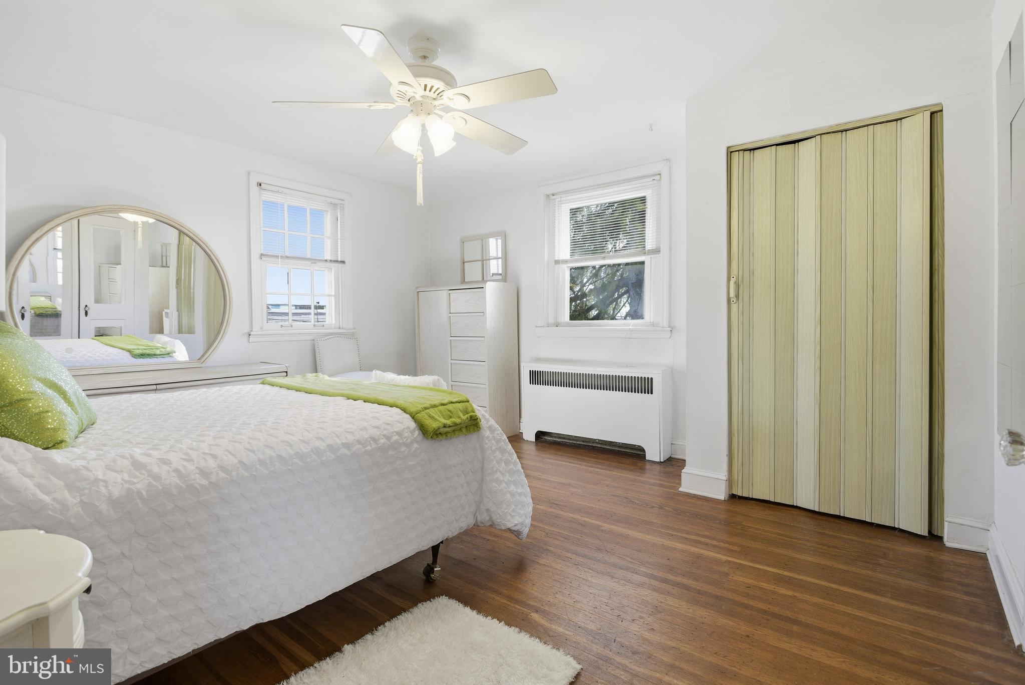 1121 Chester Pike Crum Lynne, PA 19022 - Photo 14 of 26