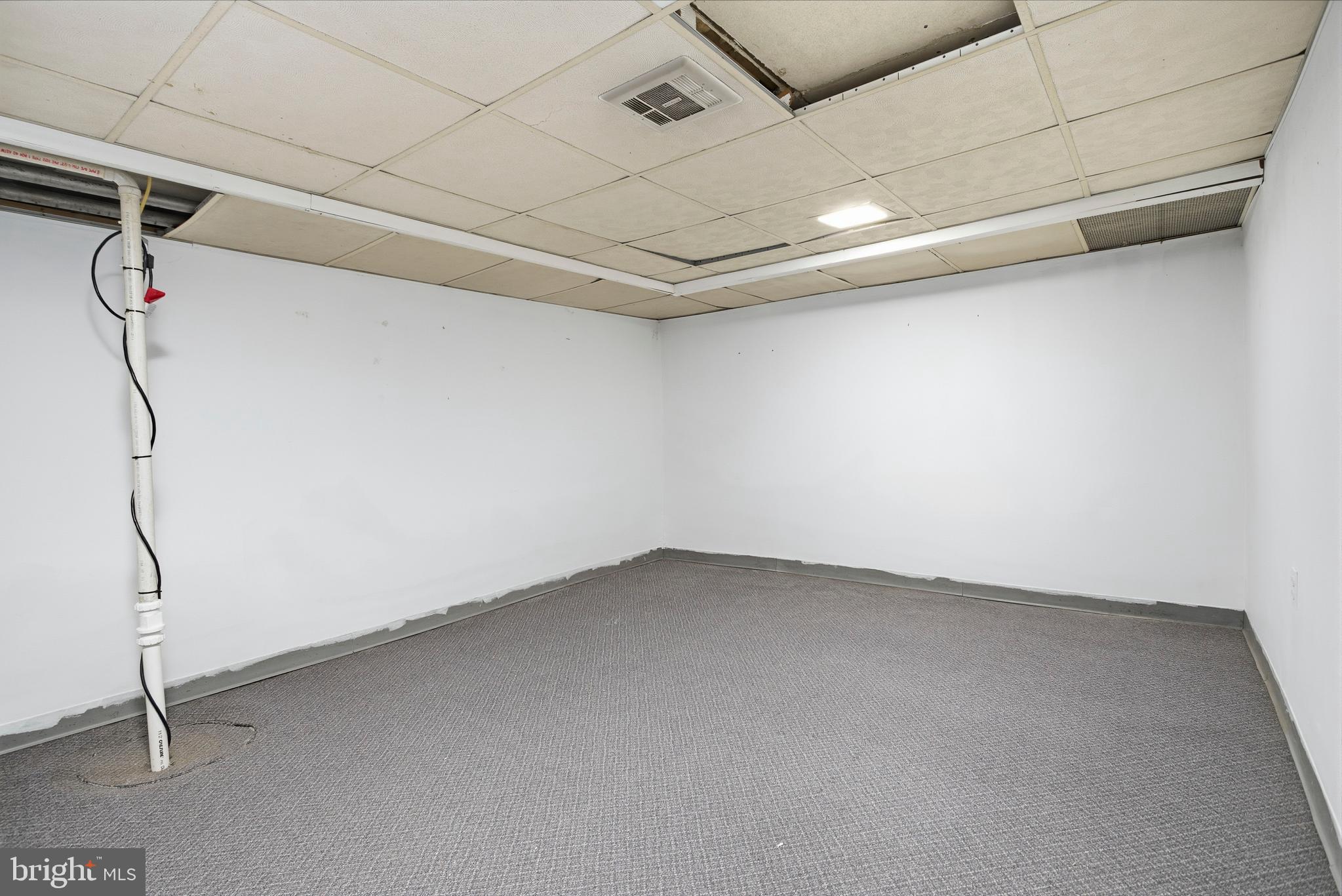 1121 Chester Pike Crum Lynne, PA 19022 - Photo 19 of 26