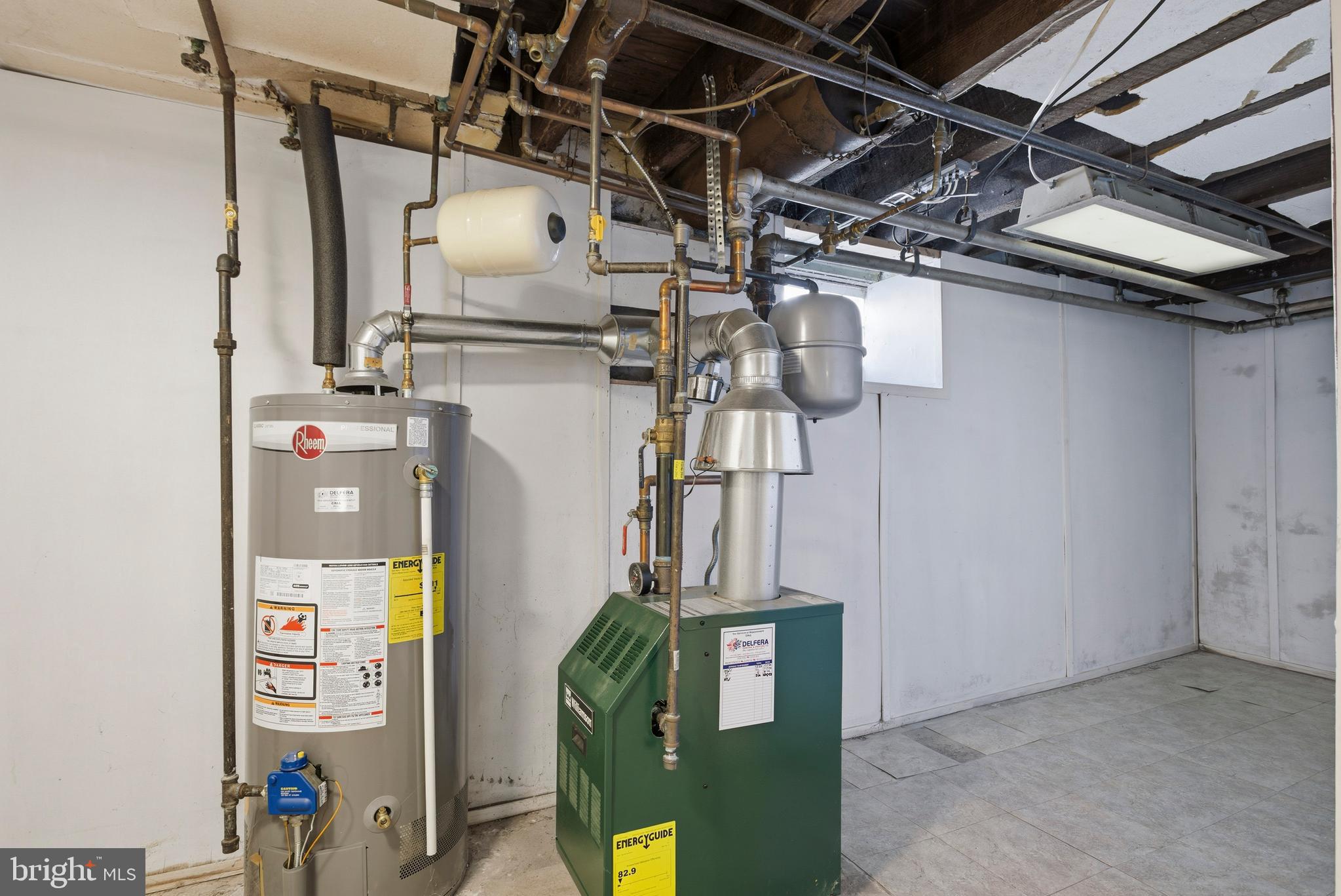 1121 Chester Pike Crum Lynne, PA 19022 - Photo 22 of 26