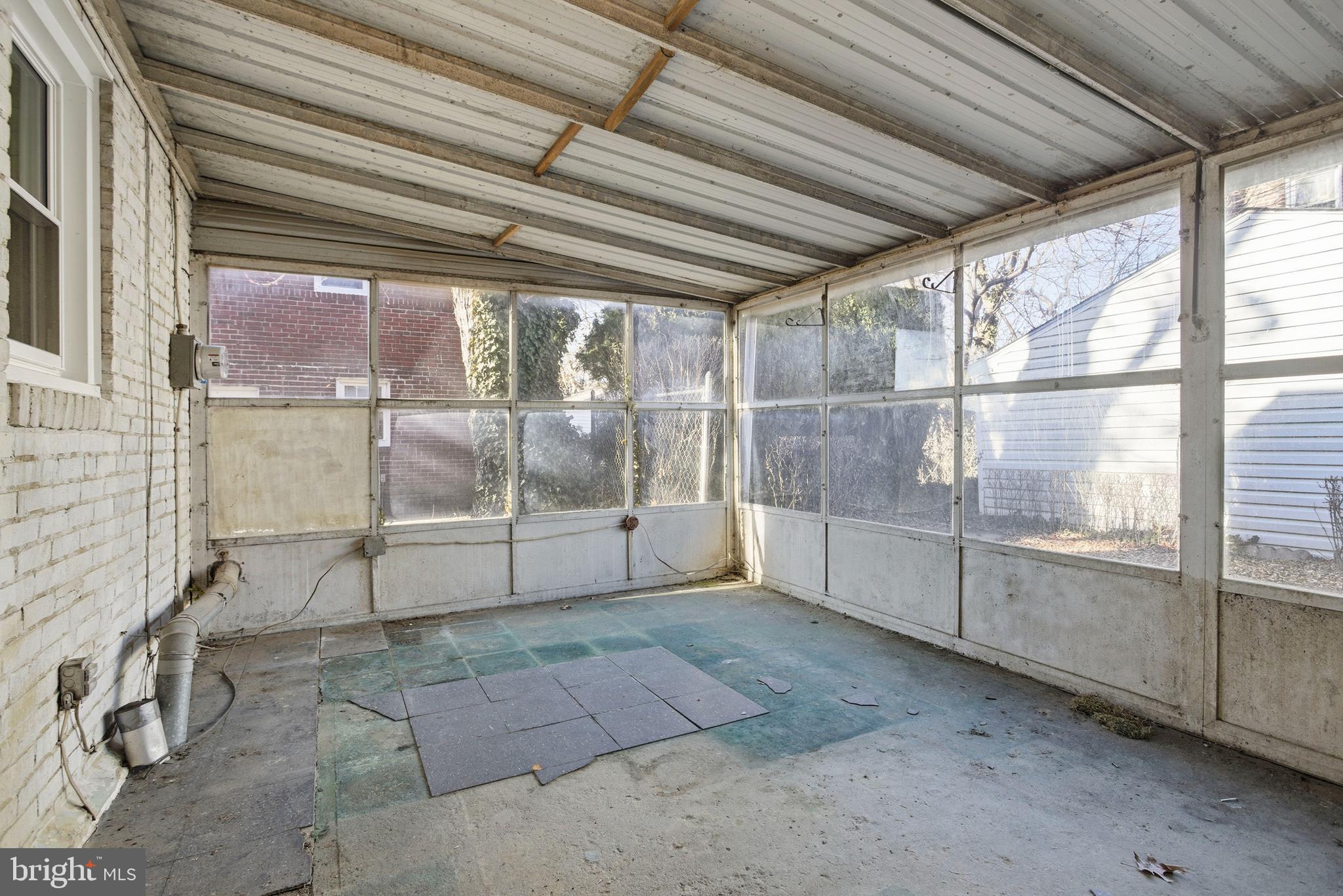 1121 Chester Pike Crum Lynne, PA 19022 - Photo 23 of 26