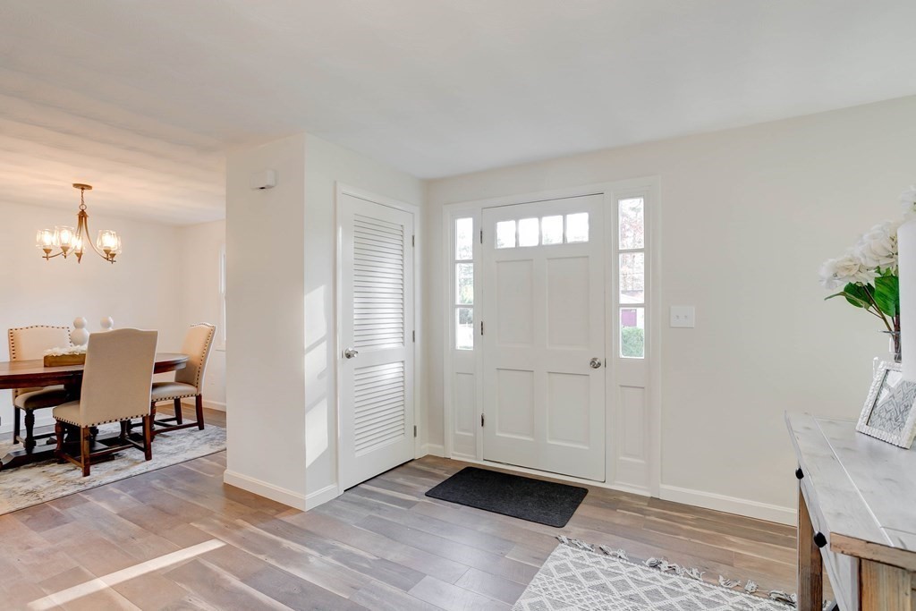 21 Ansie Road Chelmsford, MA 01824 - Photo 8 of 19