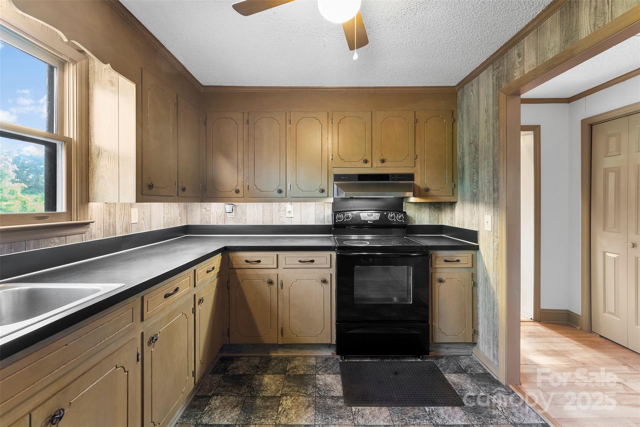 358 Lucille Road Bessemer City, NC 28016 - Photo 13 of 31 Gallery Image 13