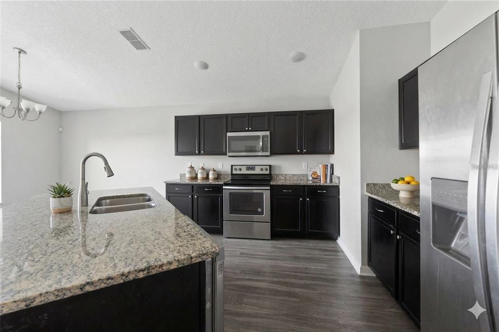 10120 Carp Holw Road Sun City Center, FL 33573 - Photo 2 of 17