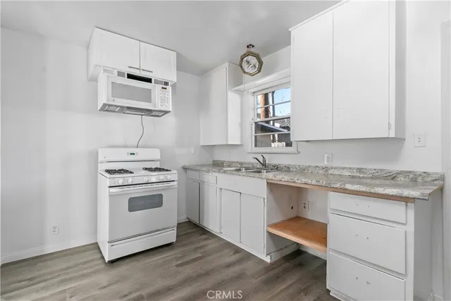 $1,600 | 731 Michigan Avenue, Beaumont, CA 92223