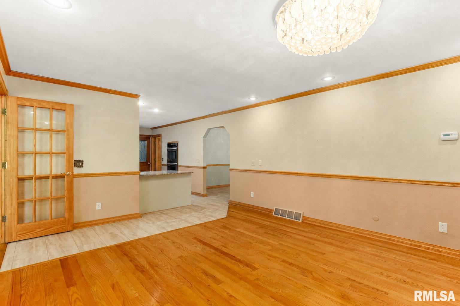 23707 North Wee-Ma Tuk Road Cuba, IL 61427 - Photo 21 of 44