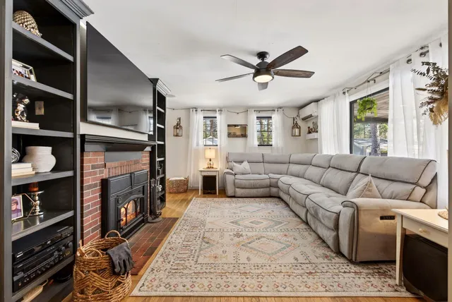 $589,000 | 5 Sand Bar Road, Windham, ME 04062