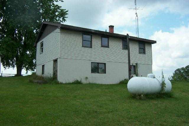 3153 South Apple River Road Elizabeth, IL 61028 - Photo 3 of 7 Gallery Image 3