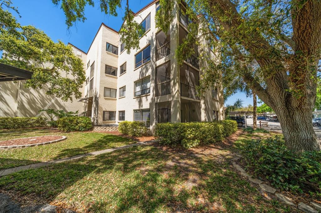 700 Starkey Road, Unit 1111 Largo, FL 33771 - Photo 1 of 38