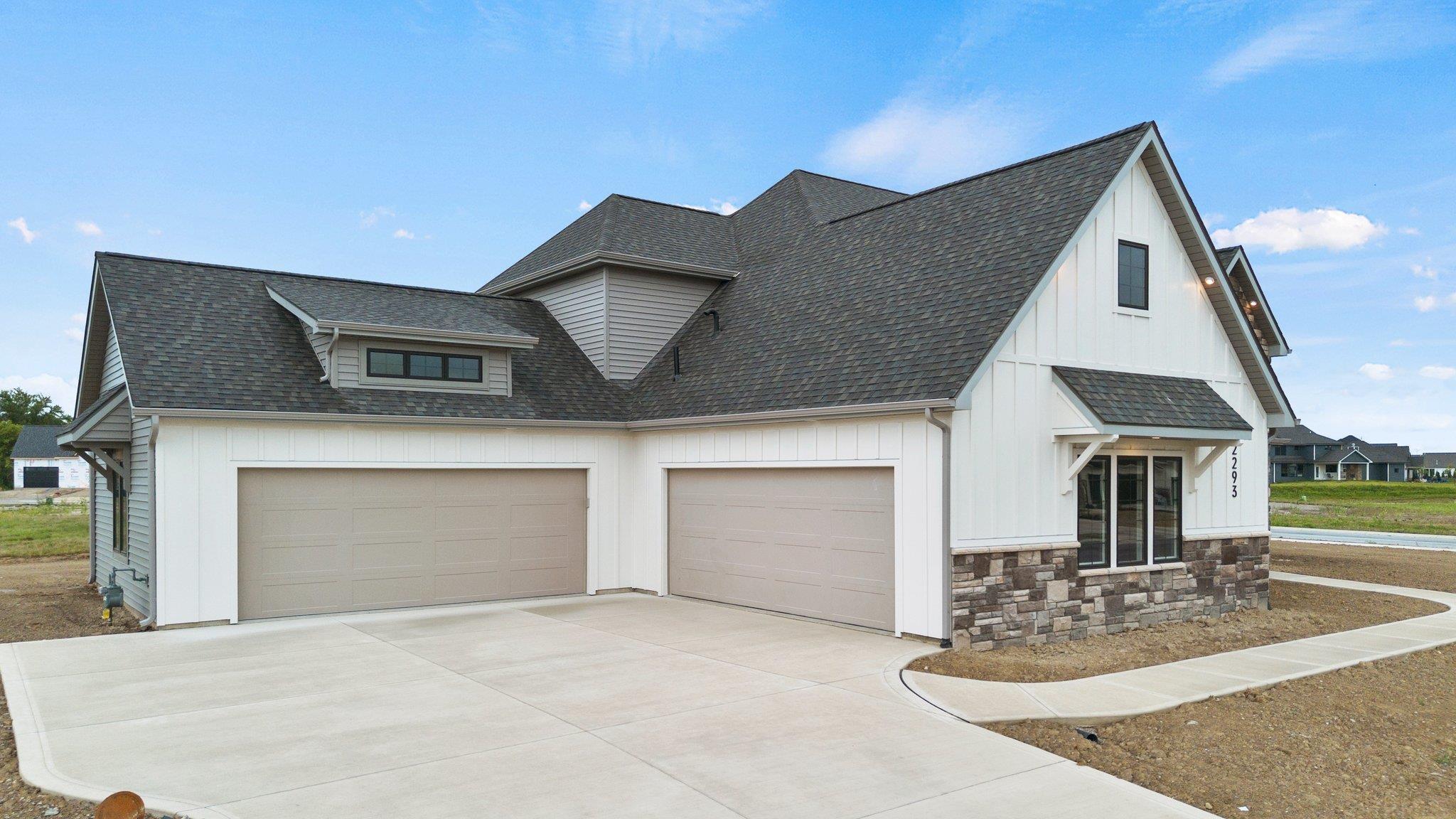 12293 Cassena Road Fort Wayne, IN 46814 - Photo 2 of 35