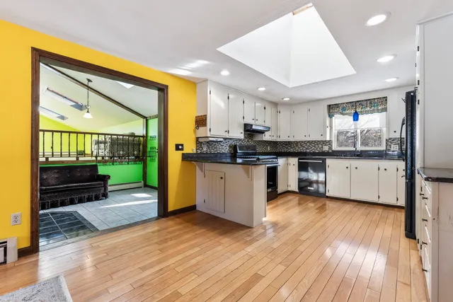 $644,444 | 4 Abbi Lane, Scarborough, ME 04074