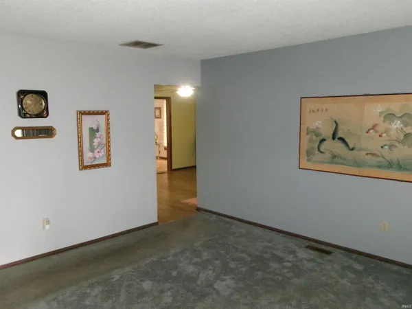 $129,900 | 37 Jean Avenue, Peru, IN 46970