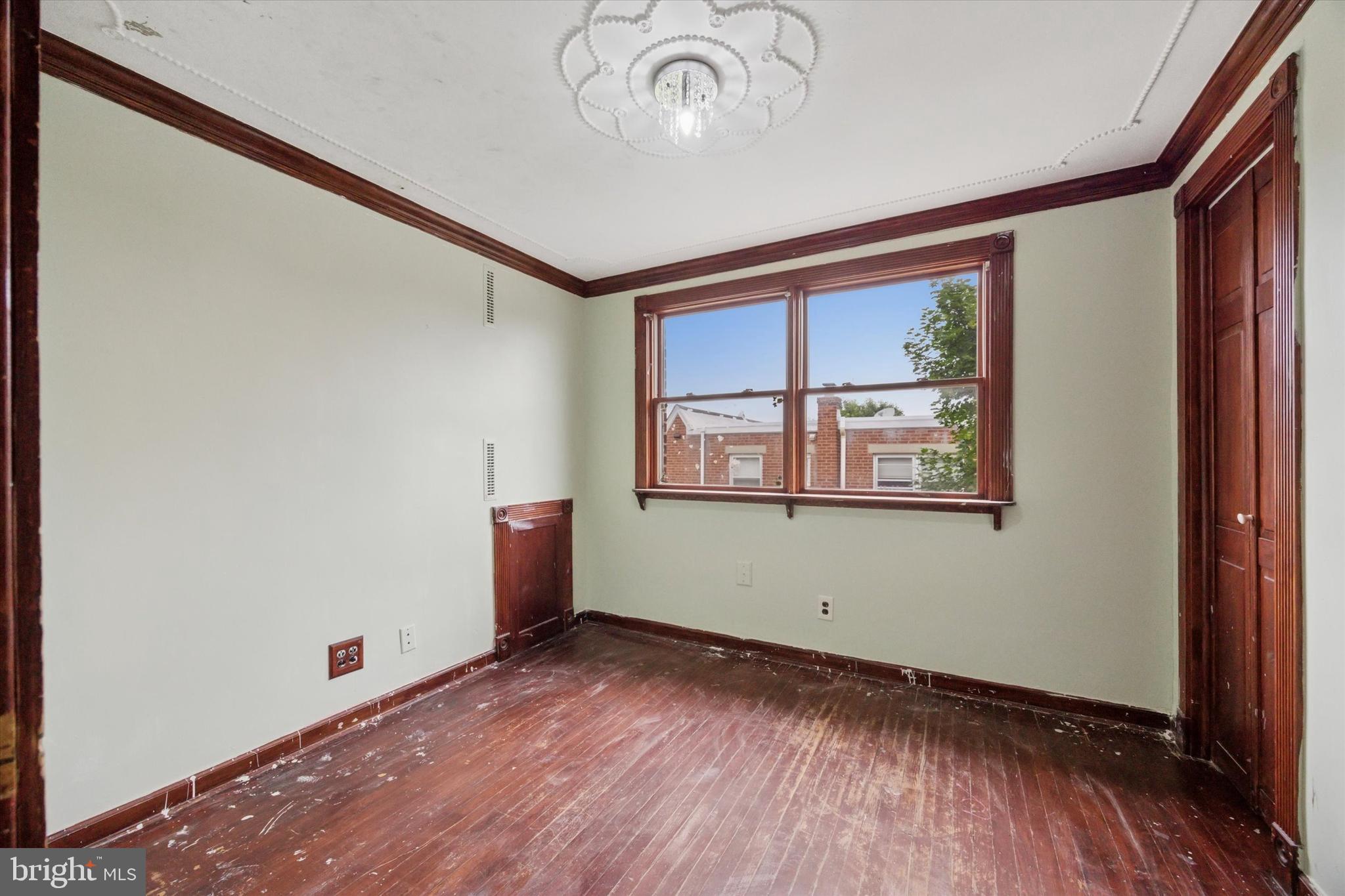 547 Overlook Road Philadelphia, PA 19128 - Photo 19 of 24 a view of empty room with wooden floor and fan