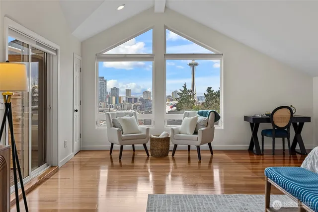 $1,549,995 | 1203 5th Avenue North, Seattle, WA 98109