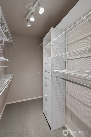 $1,549,995 | 1203 5th Avenue North, Seattle, WA 98109