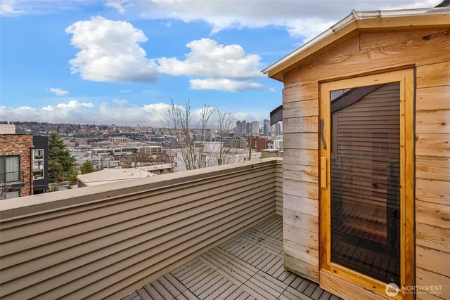 $1,549,995 | 1203 5th Avenue North, Seattle, WA 98109