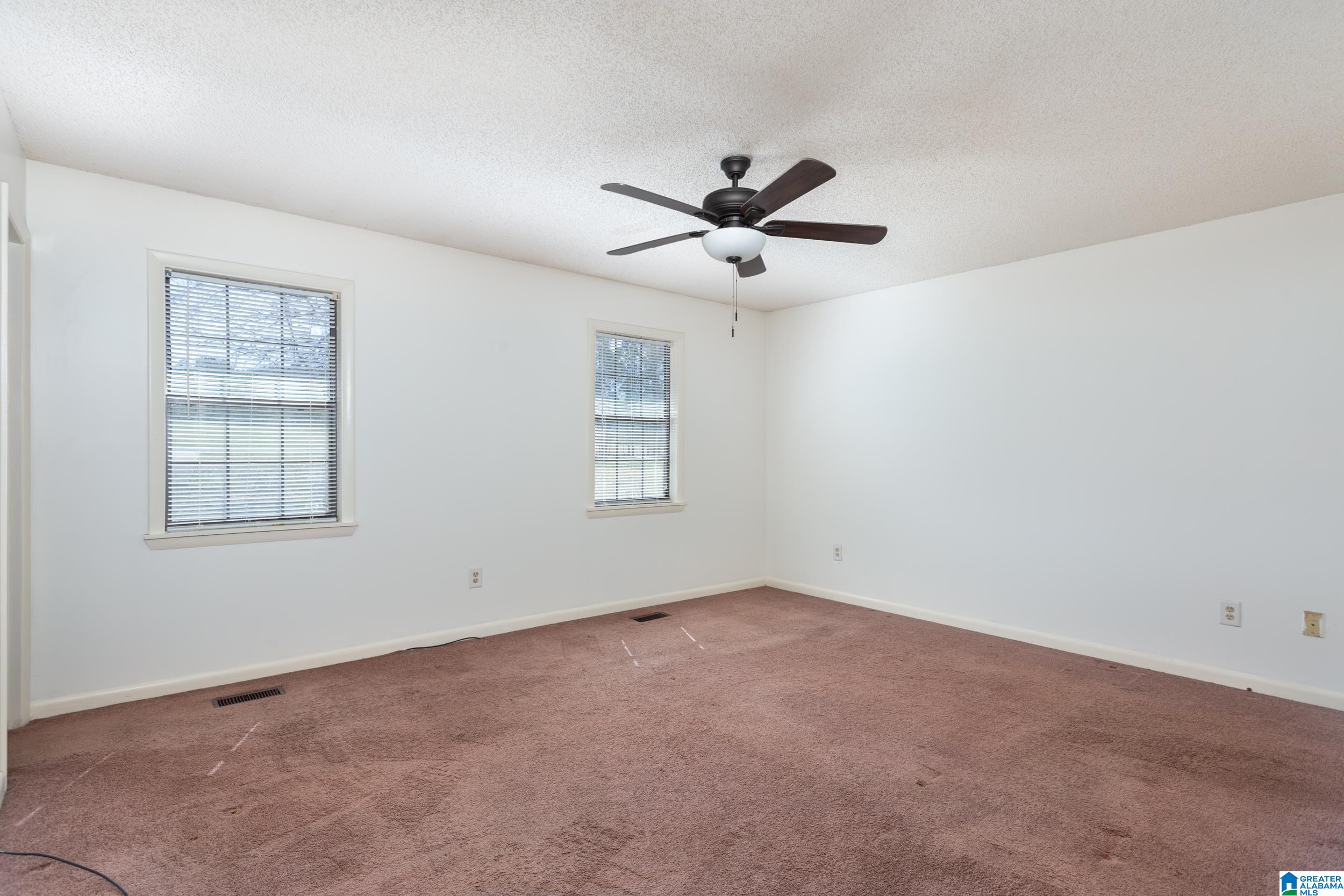 726 Arrowhead Lane Talladega, AL 35160 - Photo 14 of 34