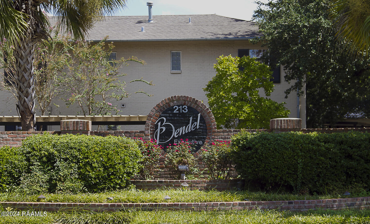 213 Bendel Road, Unit 110 Lafayette, LA 70503 - Photo 1 of 17 BUT_5075e2