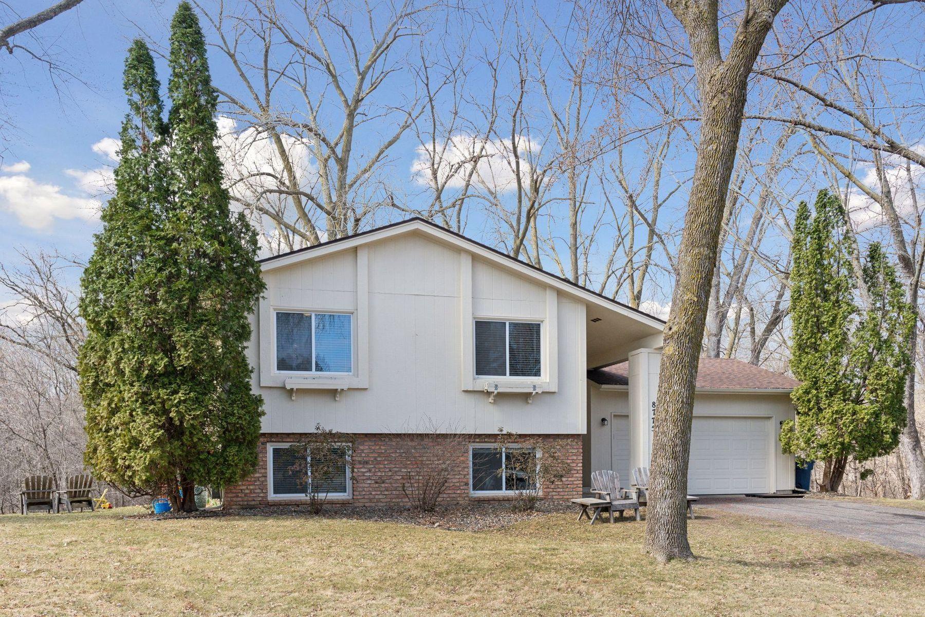 8775 Darnel Road Eden Prairie, MN 55344 - Photo 1 of 38 Gallery Image 1