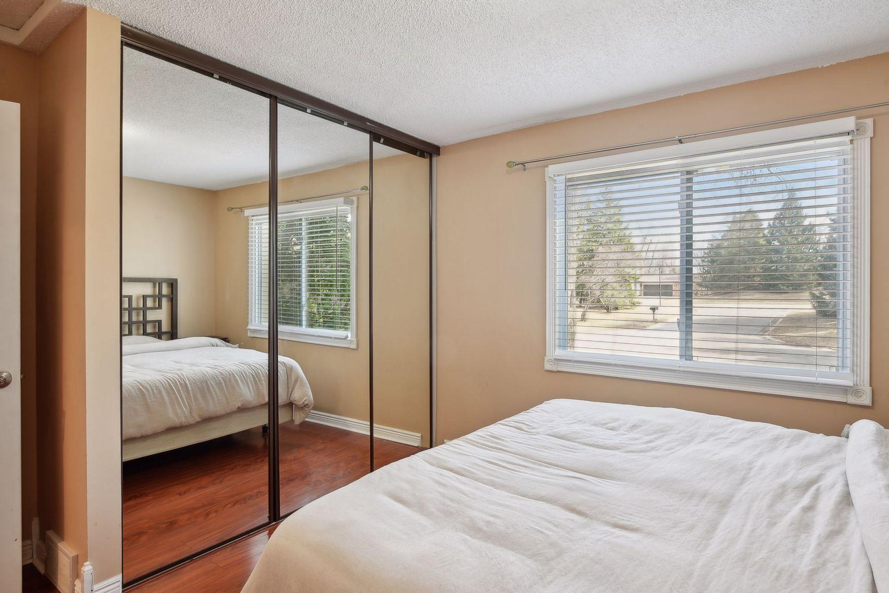 8775 Darnel Road Eden Prairie, MN 55344 - Photo 16 of 38 Gallery Image 16