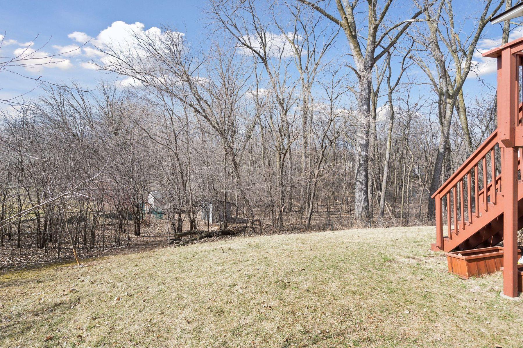 8775 Darnel Road Eden Prairie, MN 55344 - Photo 32 of 38 Gallery Image 32