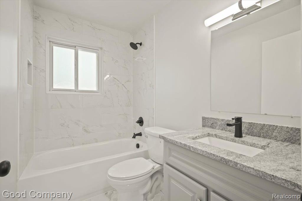 4014 Greenfield Road Berkley, MI 48072 - Photo 21 of 41