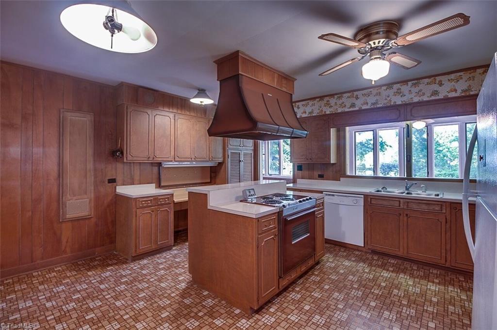 650 Redding Road Asheboro, NC 27203 - Photo 6 of 30 Gallery Image 6