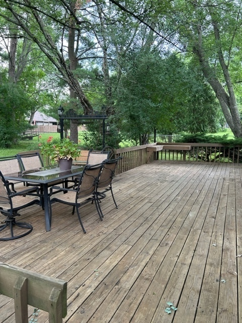 1125 Morningside Drive Elgin, IL 60123 - Photo 35 of 42 a view of a terrace with sitting area