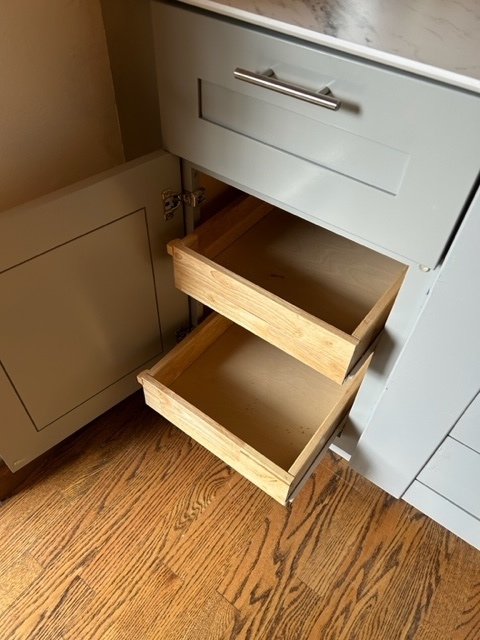 1125 Morningside Drive Elgin, IL 60123 - Photo 7 of 42 a view of room